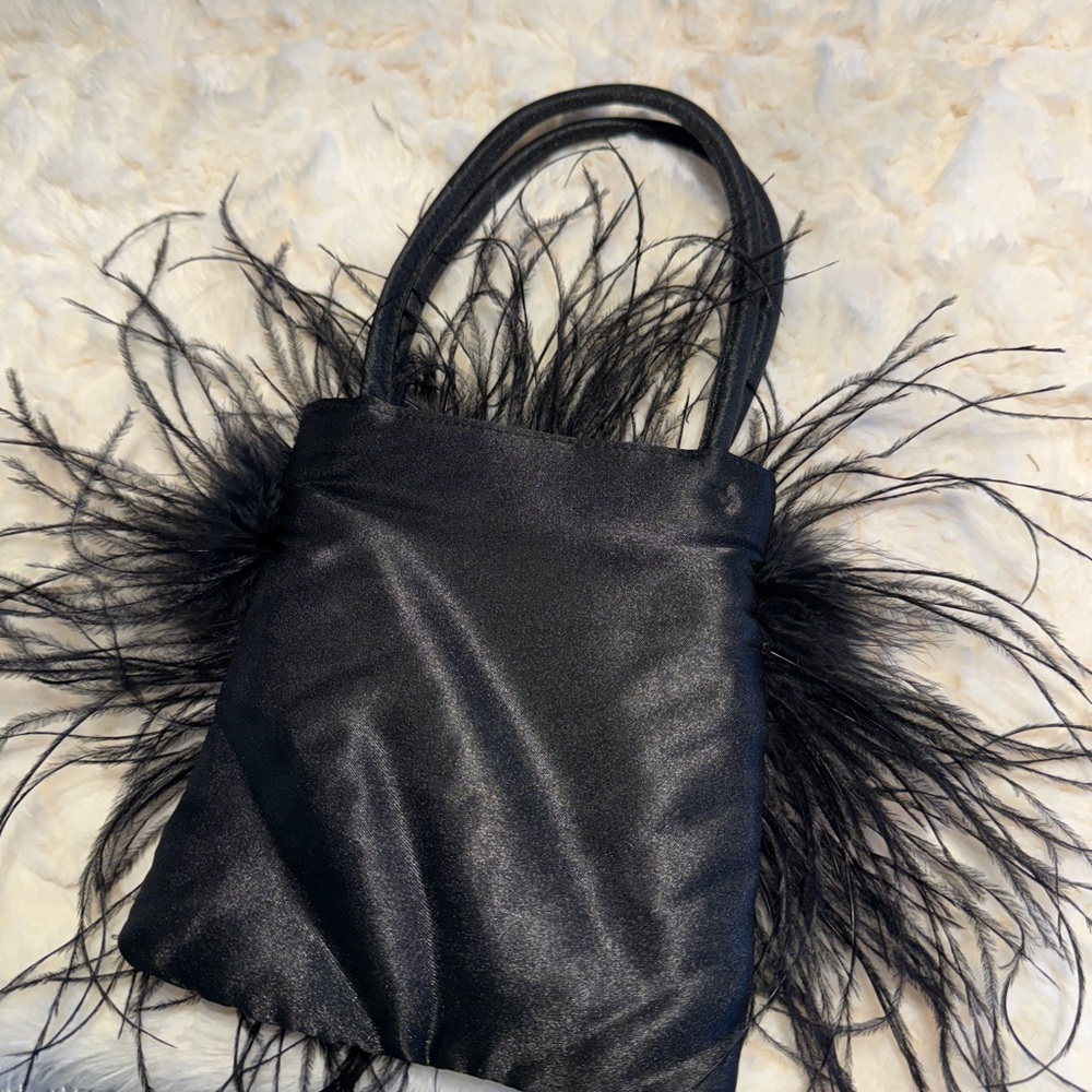 Elegant Black Feathered Women's Bag - Picture 12 of 13